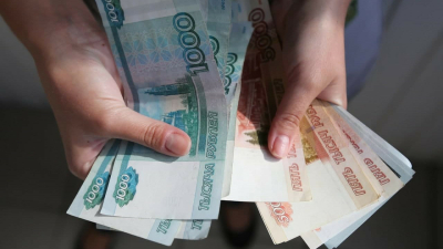 Дефицит бюджета России на 2023 год составит 3 триллиона рублей
