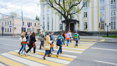 В Подмосковье перед учебным годом проверили состояние всех пешеходных зон возле школ
